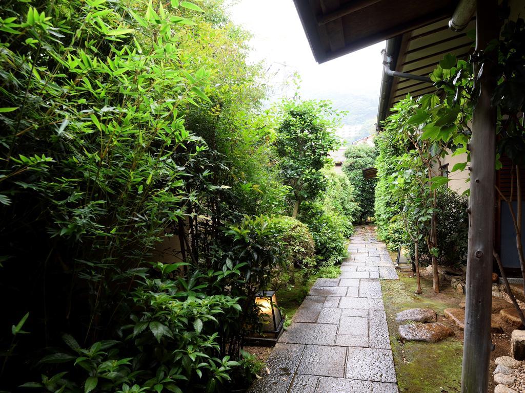 Готель Atamisekitei Annex Sakuragaokasaryo Атамі Екстер'єр фото